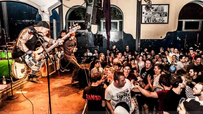 Bouncing Souls - Stattbahnhof Schweinfurt 2013 - © Gerald Langer