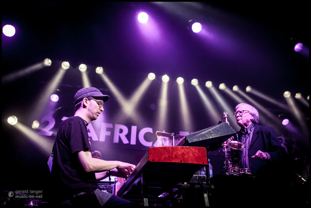 Klaus Doldinger mit Passport beim 27. Africa Festival 2015 in Würzburg