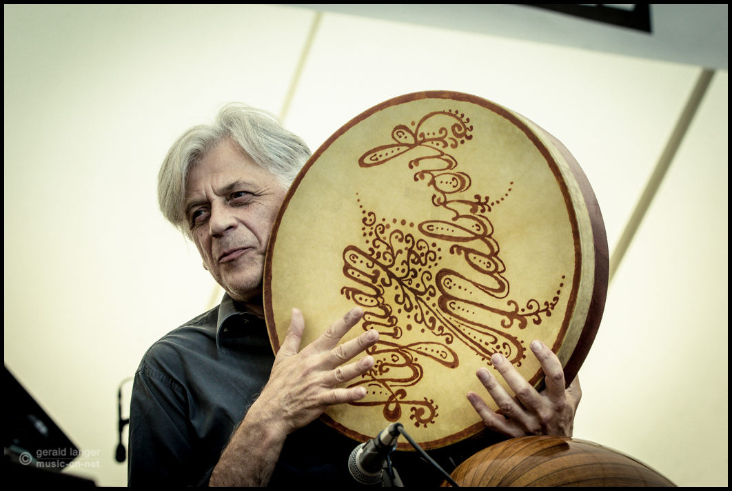Roman Bunka & Shamandura Project beim Africa Festival 2015 in Würzburg