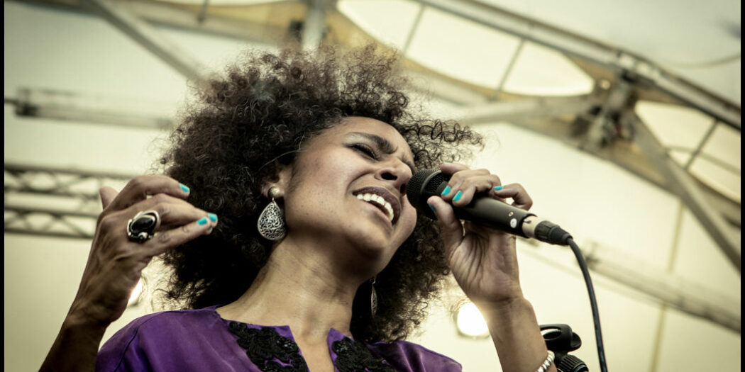 Malika Zarra am 5. Juni 2015 beim Würzburger Africa Festival