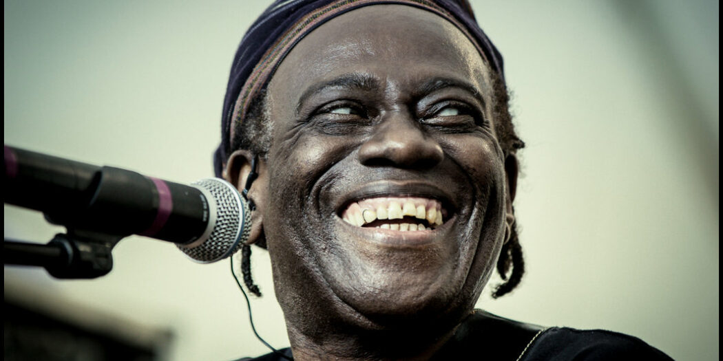 Wally & Ami Warning beim 27. Africa Festival in Würzburg am 7. Juni 2015