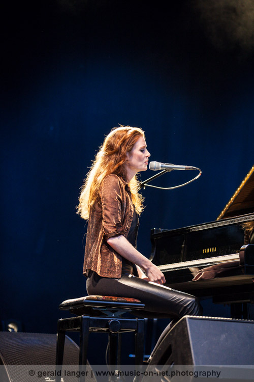 Johanna Borchert am 26. Juli 2015 beim beim Würzburger Hafensommer © Gerald Langer