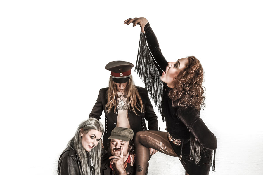 The Baboon Show - Pressefoto