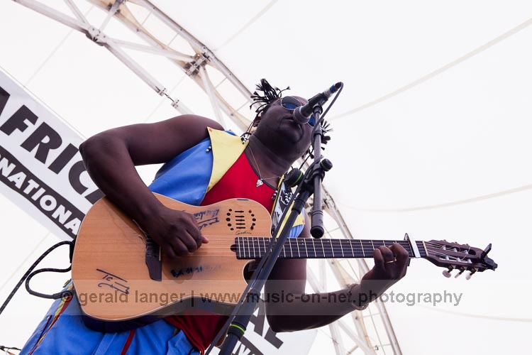20160526 Olivier Tshimanga Africa Festival Wuerzburg © Gerald Langer 5 IMG 9944