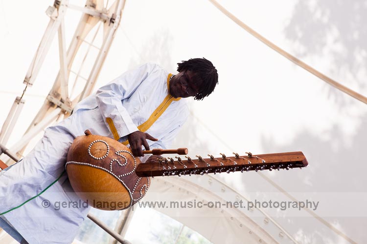 20160526 Olivier Tshimanga Africa Festival Wuerzburg © Gerald Langer 73 IMG 9969