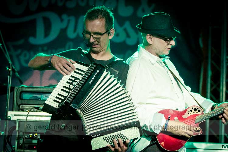 The Seer beim Umsonst und Draussen Festival Würzburg 2016 © Gerald Langer