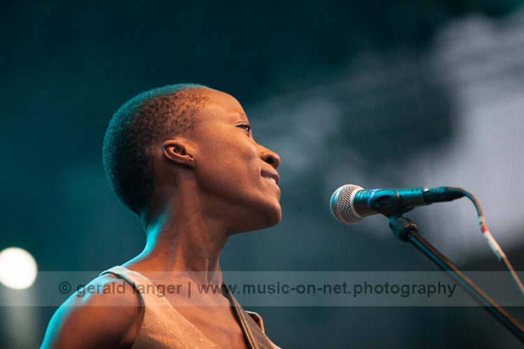 Rokia Traore - Hafensommer Wuerzburg © Gerald Langer