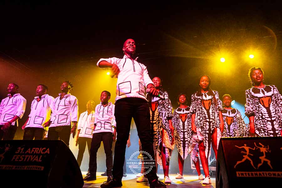 20190531 Ndlovu Youth Choir Africa Festival Wuerzburg © Gerald Langer 156