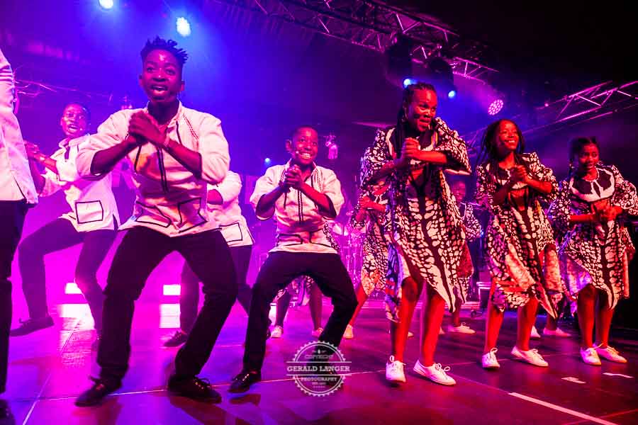 20190531 Ndlovu Youth Choir Africa Festival Wuerzburg © Gerald Langer 94
