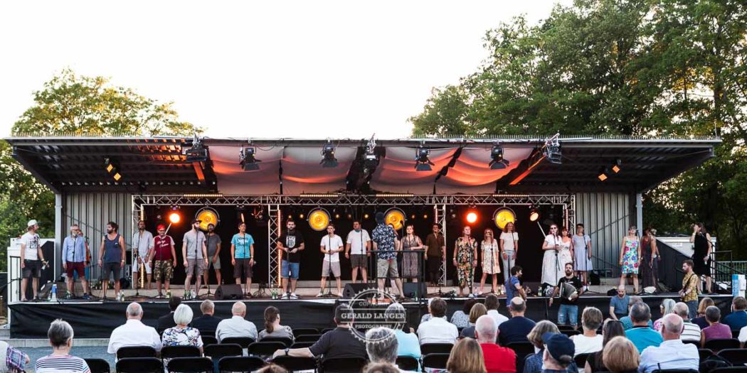 20200730 Wuerzburger Kneipenchor KulturPicknick Wuerzburg © Gerald Langer 248 1050x525 1