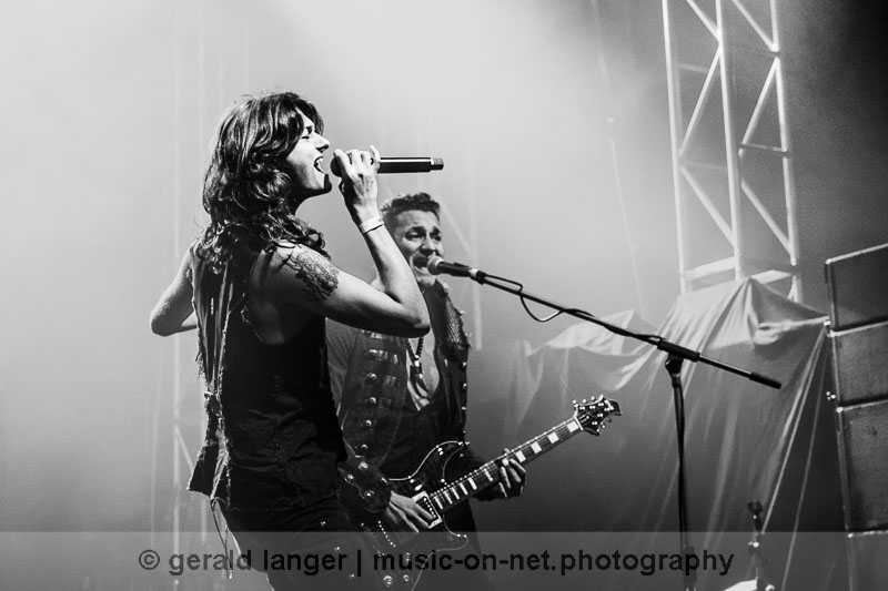 151212 kissin dynamite christmas bash © gerald langer 7 IMG 0792