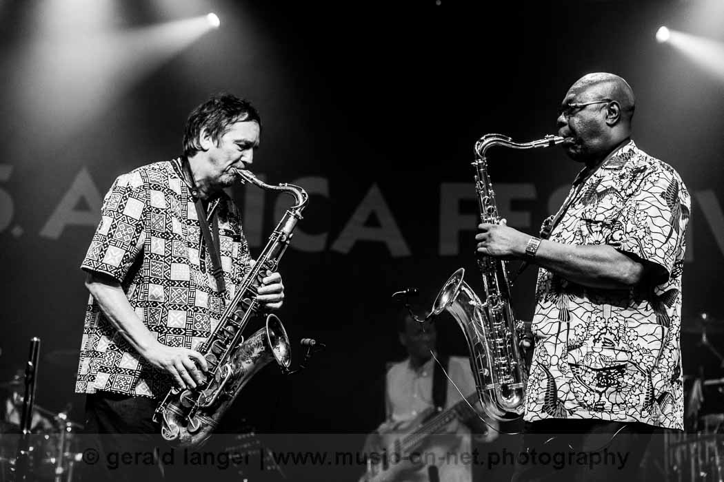 20130530 Manu Dibango Soul Makossa Gang Africa Festival Wuerzburg 2013 © Gerald Langer 90 IMG 2115