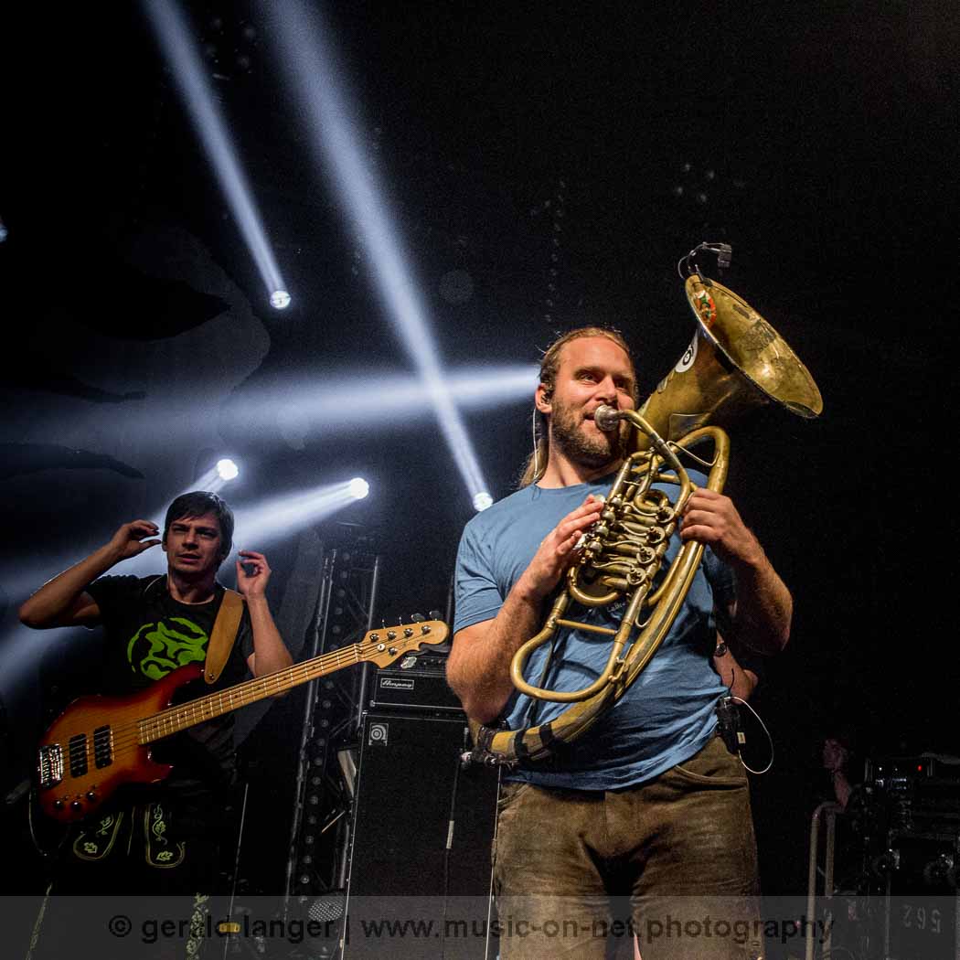 20131120 LaBrassBanda Posthalle Wuerzburg © Gerald Langer 79 IMG 3303