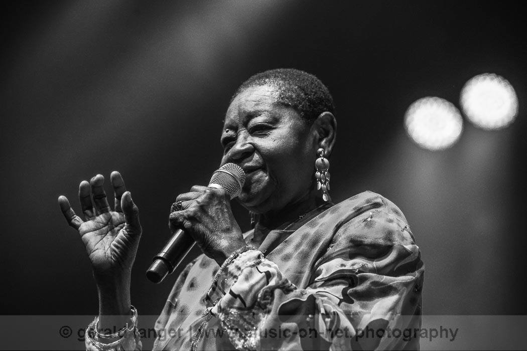 Calypso Rose: Africa Festival Würzburg 2014 (Photos)