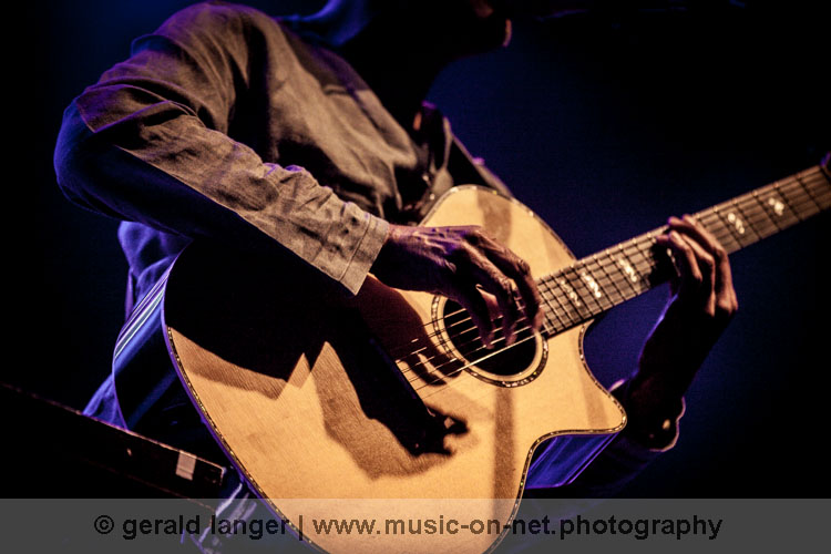 20150731 IMG 3240 raul midón wü hafensommer © gerald langer 92