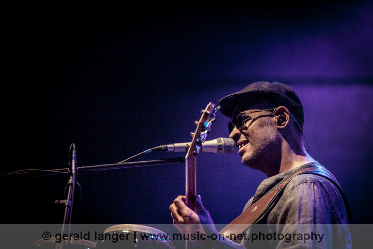 20150731 IMG 3270 raul midón wü hafensommer © gerald langer 122