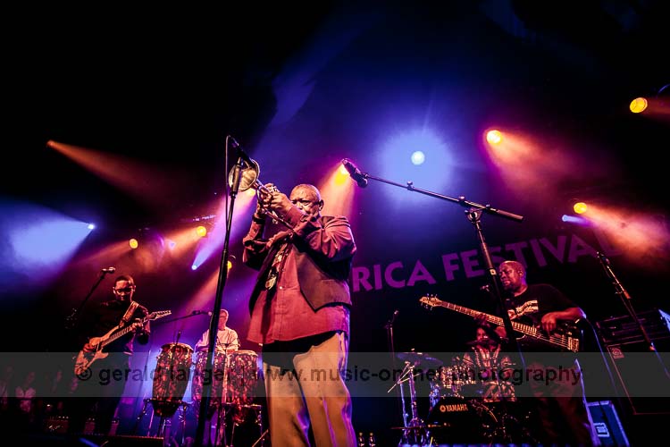 20160526 Hugh Masekela Africa Festival Wuerzburg © Gerald Langer 153 IMG 9830