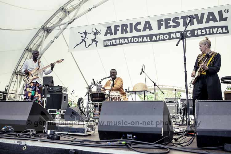 20160527 Leni Stern African Trio Africa Festival Wuerzburg © Gerald Langer 40 IMG 0085