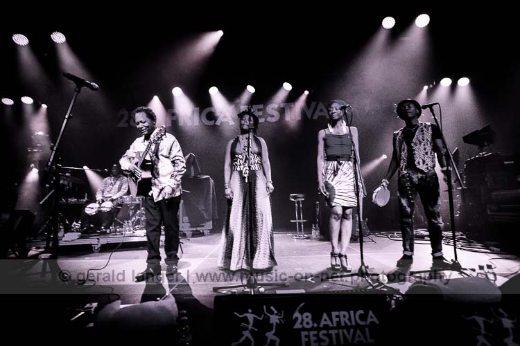 20160528 Lokua Kanza Africa Festival Wuerzburg © Gerald Langer 65 IMG 0381