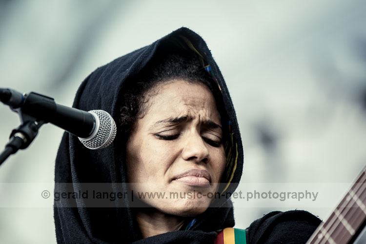 20160528 Nneka Africa Festival Wuerzburg © Gerald Langer 24 6J6A0129