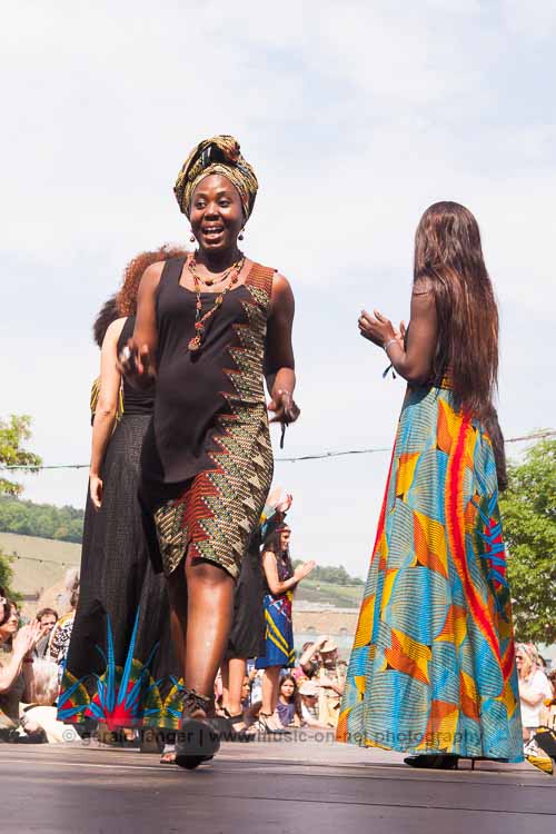 20160528 Rama Diaw Modenschau colour Africa Festival Wuerzburg © Gerald Langer 140 IMG 0308
