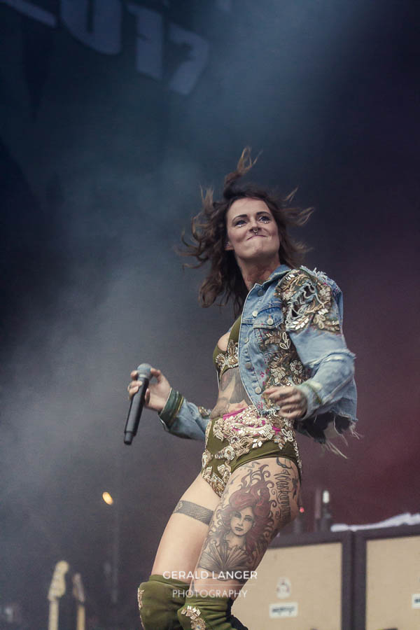 20170811 Jennifer Rostock Taubertal Festival © Gerald Langer 12