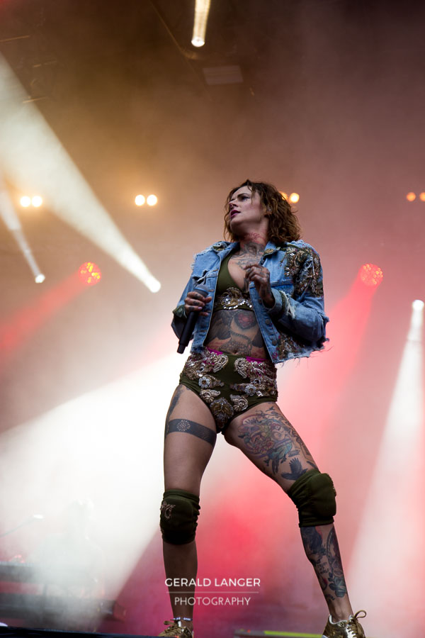 20170811 Jennifer Rostock Taubertal Festival © Gerald Langer 47