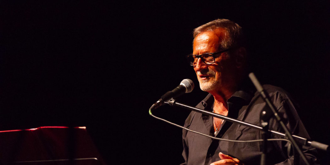 Lauter Lieder mit Konstantin Wecker: Posthalle Würzburg 2018