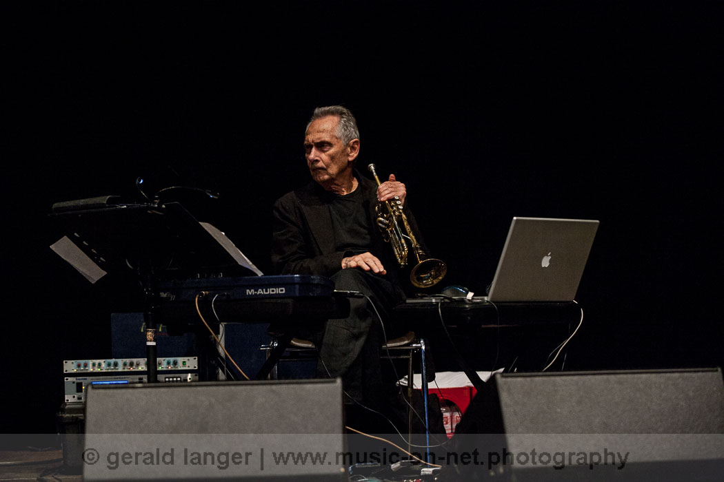 20130724 YV0Y0226 jon hassell wue hafensommer 2013 © gerald langer 1