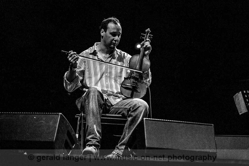 20130724 YV0Y0240 jon hassell wue hafensommer 2013 © gerald langer 15