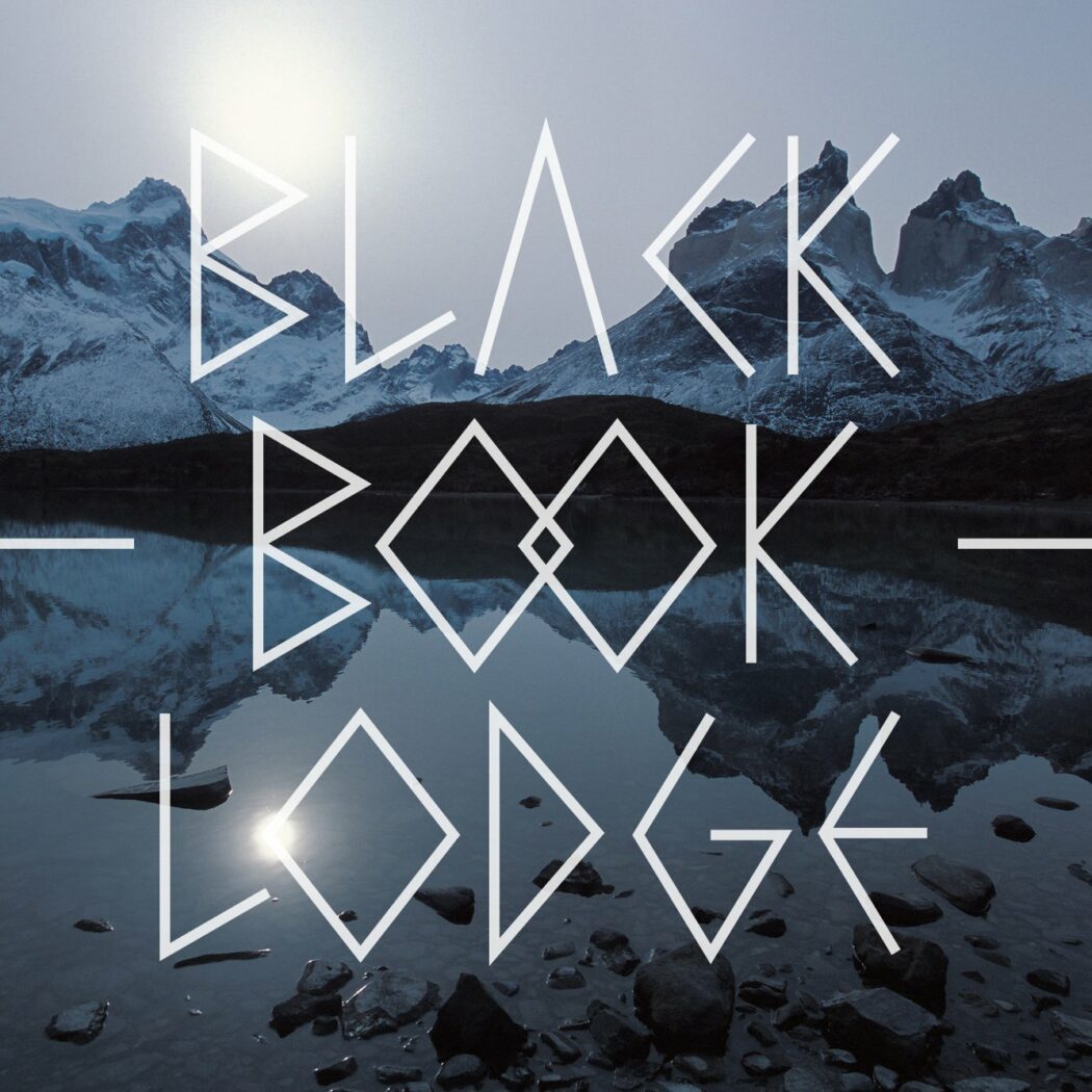 © Black Book Lodge Tundra Cover