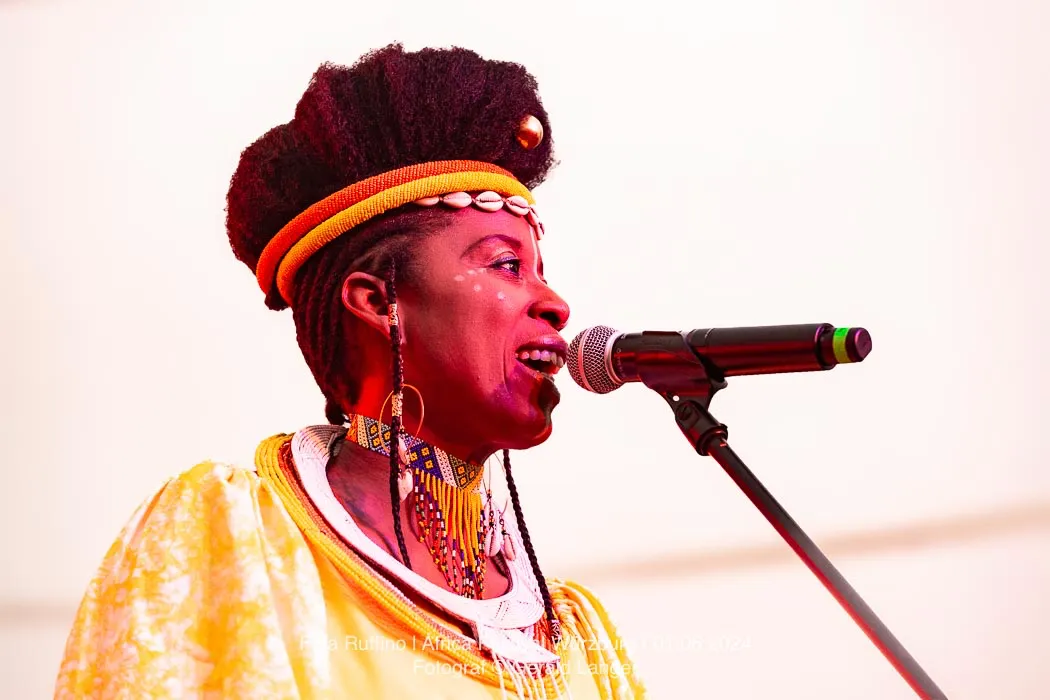 Fafa Ruffino: Africa Festival Würzburg 2024 - Konzertfotos