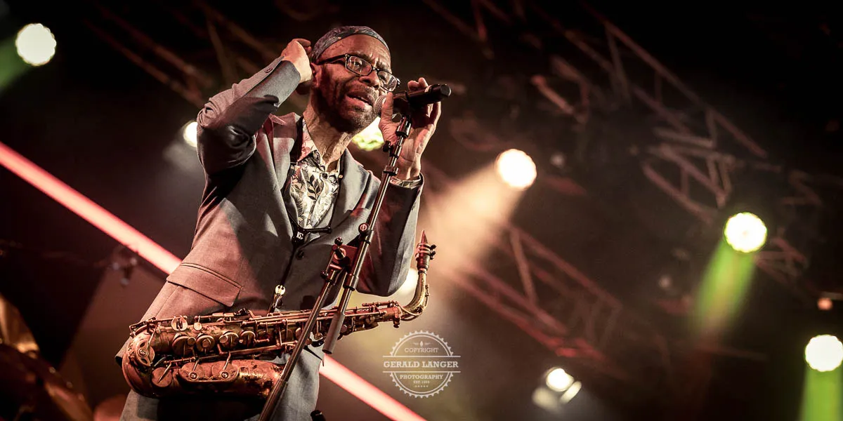 20250327 Kenny Garrett And Sounds From The Ancestors Jazzwoche Burghausen Wackerhalle © Gerald Langer 90