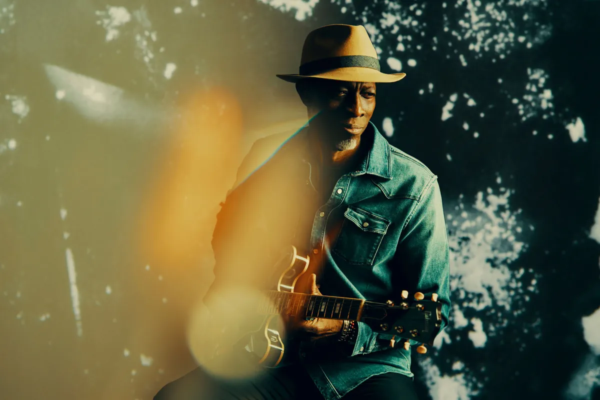 Keb' Mo' - keb-mo-by-jeremy-cowart-2.webp